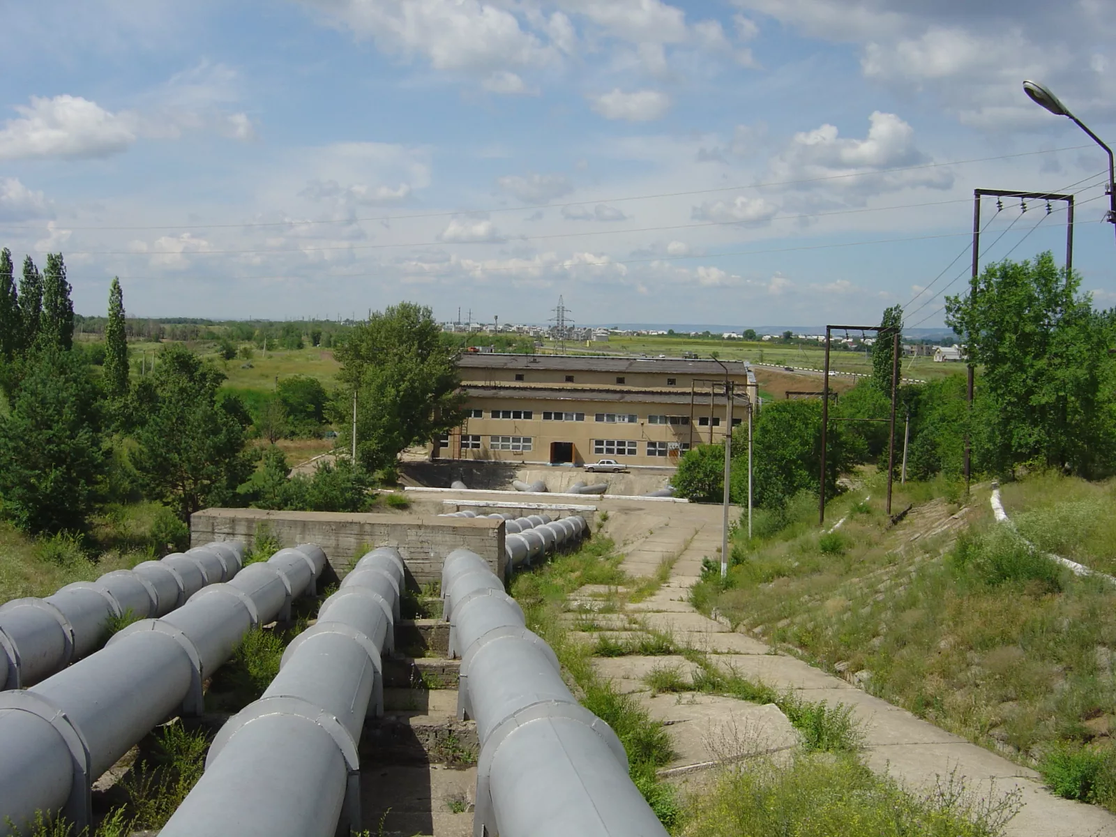 руководитель ФГБУ «Саратовмелиоводхоз» с апреля 2020 года, депутат областной думы Дмитрий Николаевич Полулях