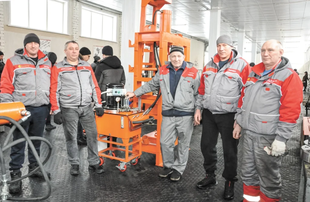 Цех по ремонту двигателей, коробок передач и мостов ОАО «Саратовагропромкомплект»